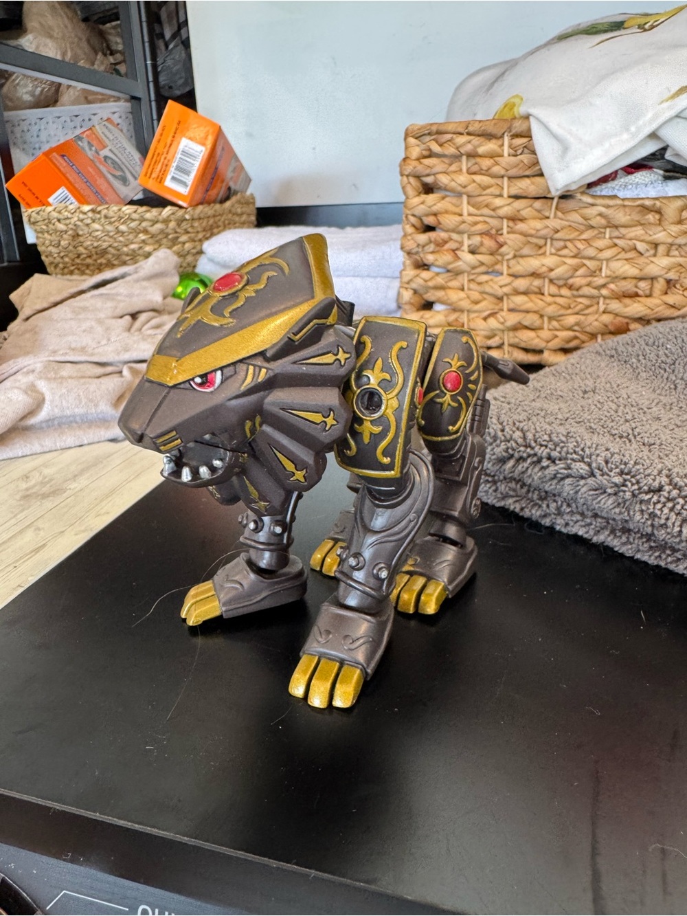 Bandai Digimon Digi-warriors kaiserleomon figure